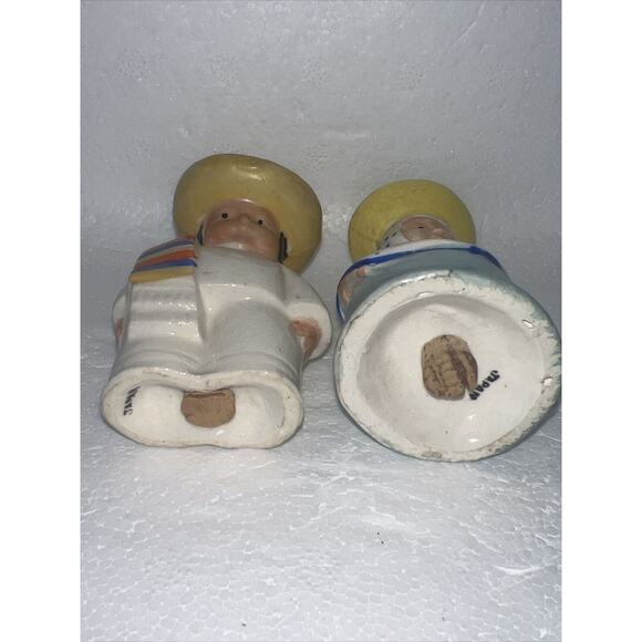 Vintage Ceramic Salt And Pepper Shakers Hispanic Mexican Couple, Made in Japan - Picture 8 of 9
